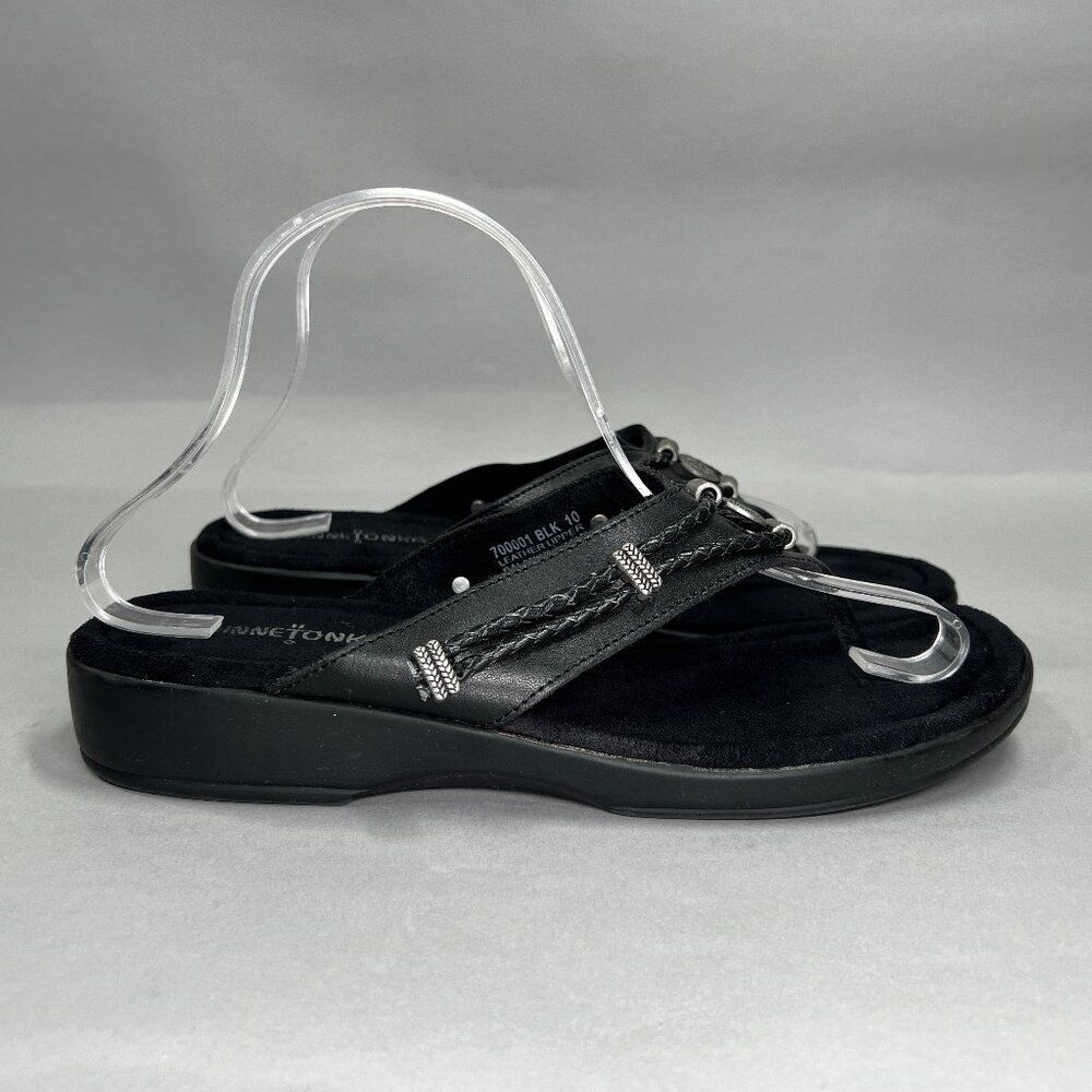 Minnetonka Black Women's Leather Flip Flops Size 10